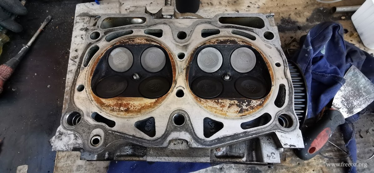 cylinder head-1.jpg