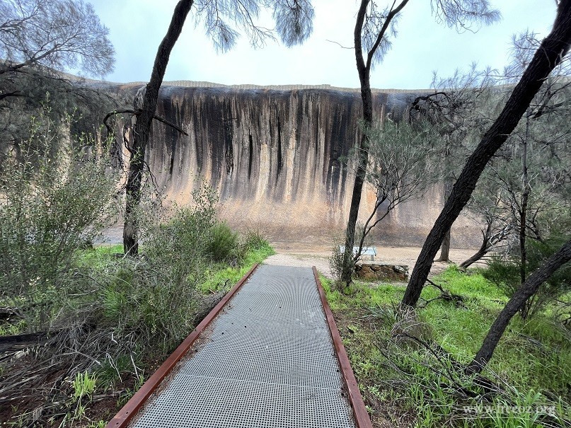  Wave Rock