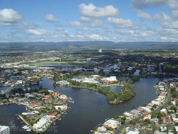 city view of surfers paradies c h.JPG